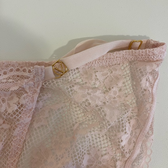 Victoria Secret Lace Bikini (2 pack) - Picture 5 of 8